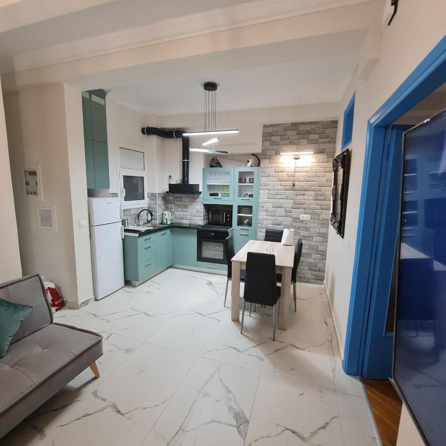 Full Apartment Near Kato Patissia Athen Eksteriør bilde